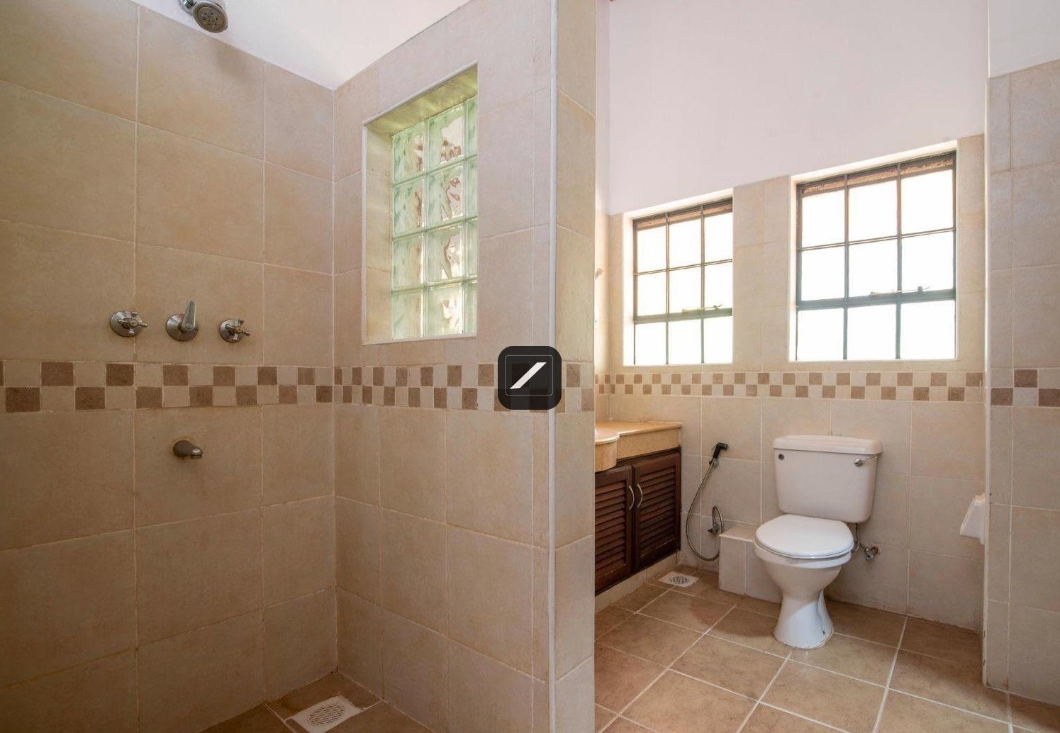 6 Bedroom Villa With En Suite For Sale In Lower Kabete