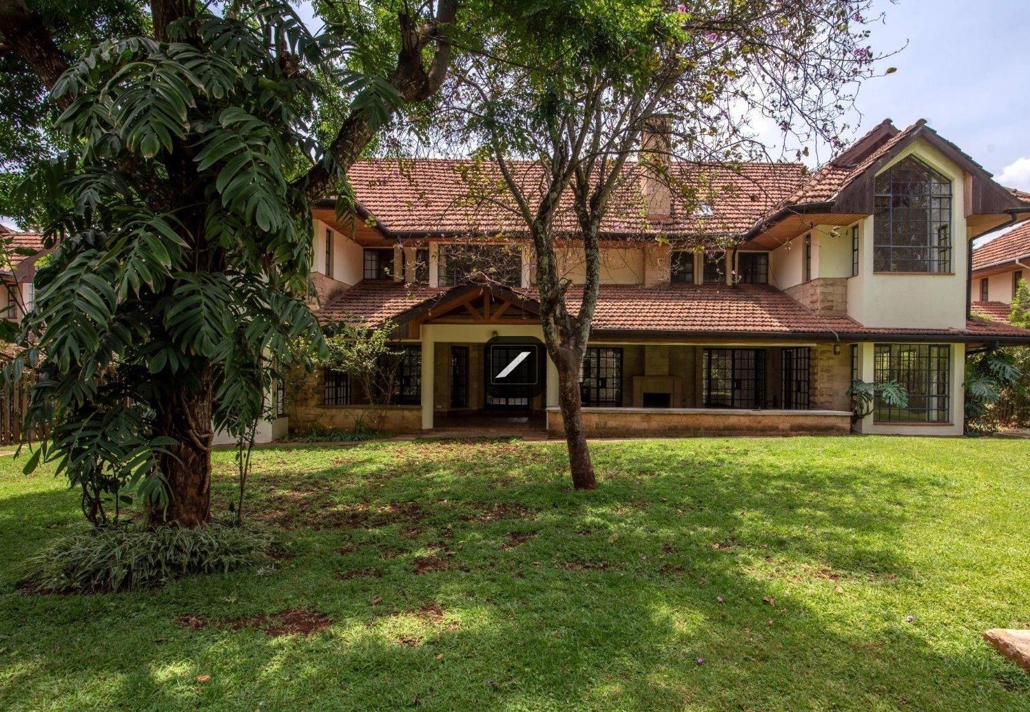 6 Bedroom Villa With En Suite For Sale In Lower Kabete
