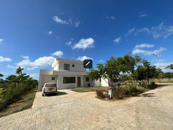 3 Bedroom Villa With En Suite For Sale In Vipingo