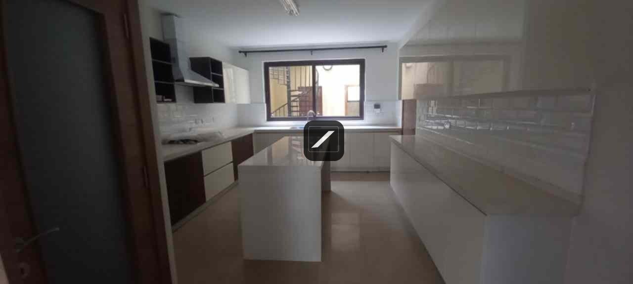 _5_bedroom_house_for_rent_in_lavington_e2keh 6 Bedroom Villa With En Suite For Sale In Lavington