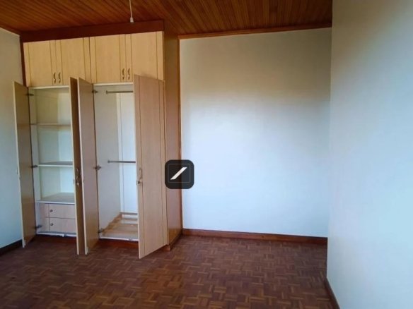4 Bedroom Apartment for sale in Riverside