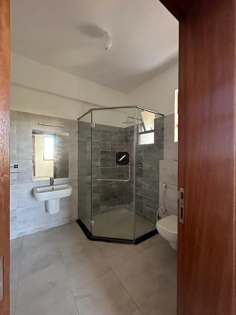 3 Bedroom plus SQ Apartments for sale in Nyali