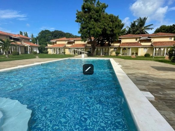 1 Bedroom House for sale in Malindi