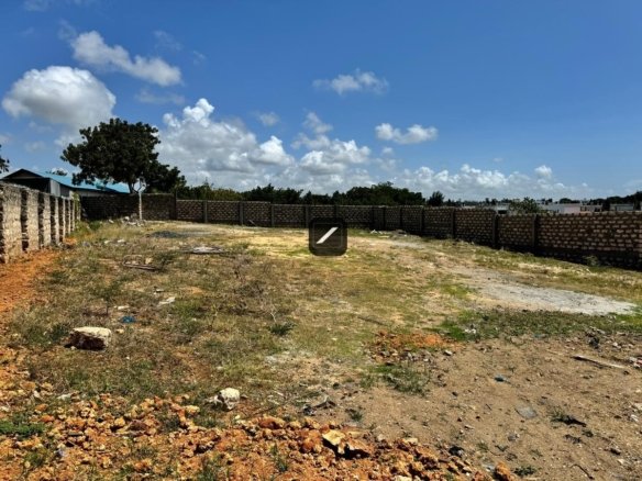 Land For Sale In Nyali