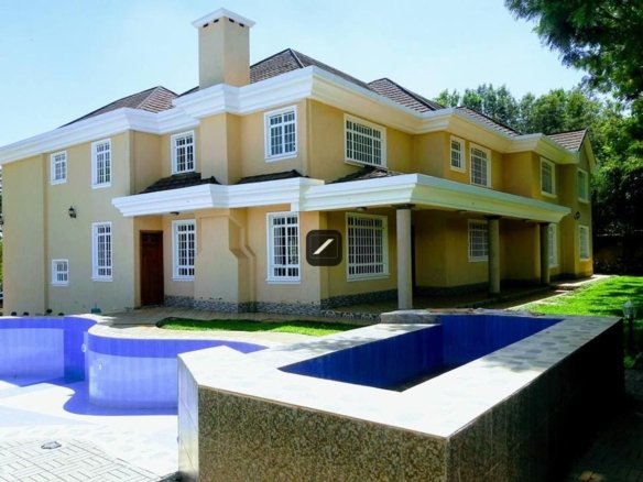 7 Bedroom Villa With En Suite For Sale In Runda