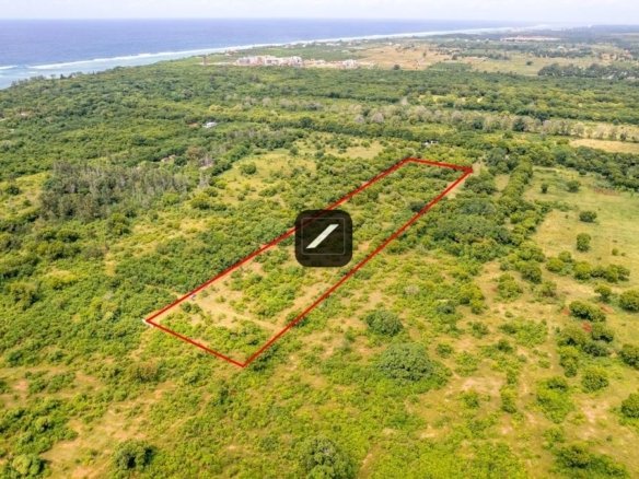 Land For Sale In Kuruwitu