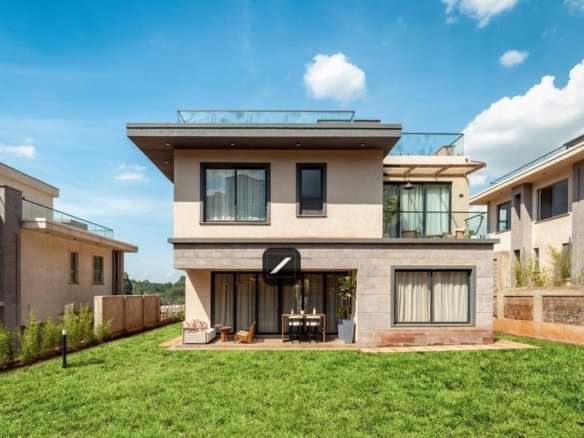 4 Bedroom Villa For Sale at Loresho Ridge