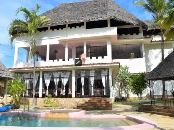 5 Bedroom Villa For Sal in Watamu
