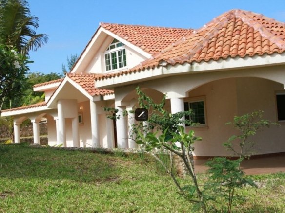 5 Bedroom Villas For Sale in Vipingo