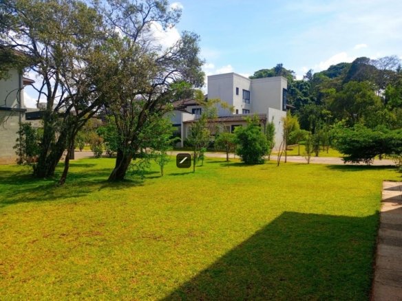 5 Bedroom Villa For Sale in Karen