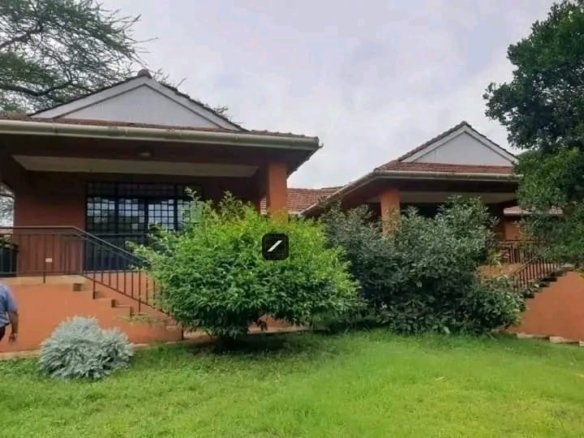 4  Bedroom Villa for Sale in Karen