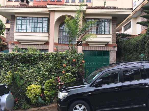 4 Bedroom Villa For Sale in Westlands