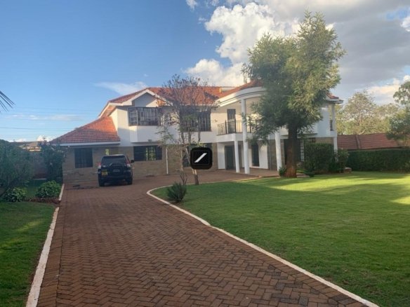 Four Bedroom Villa For Sale in Karen