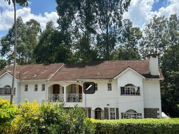 Four Bedroom Villa For sale in Lavington