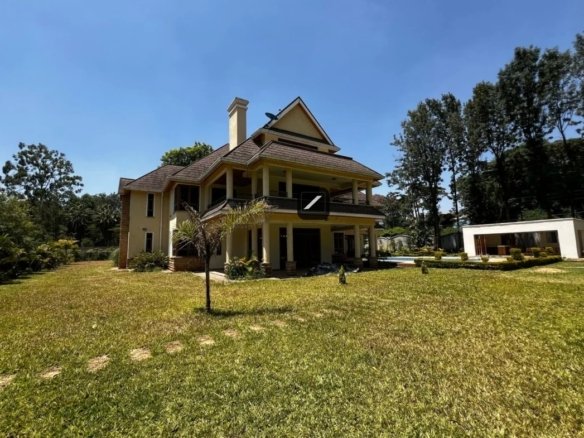 Five Bedroom Plus DSQ Villa For Sale in Karen