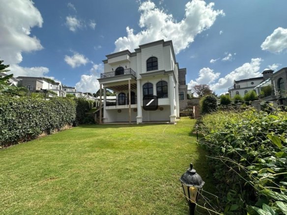 5 Bedroom Villa For Sale in Loresho