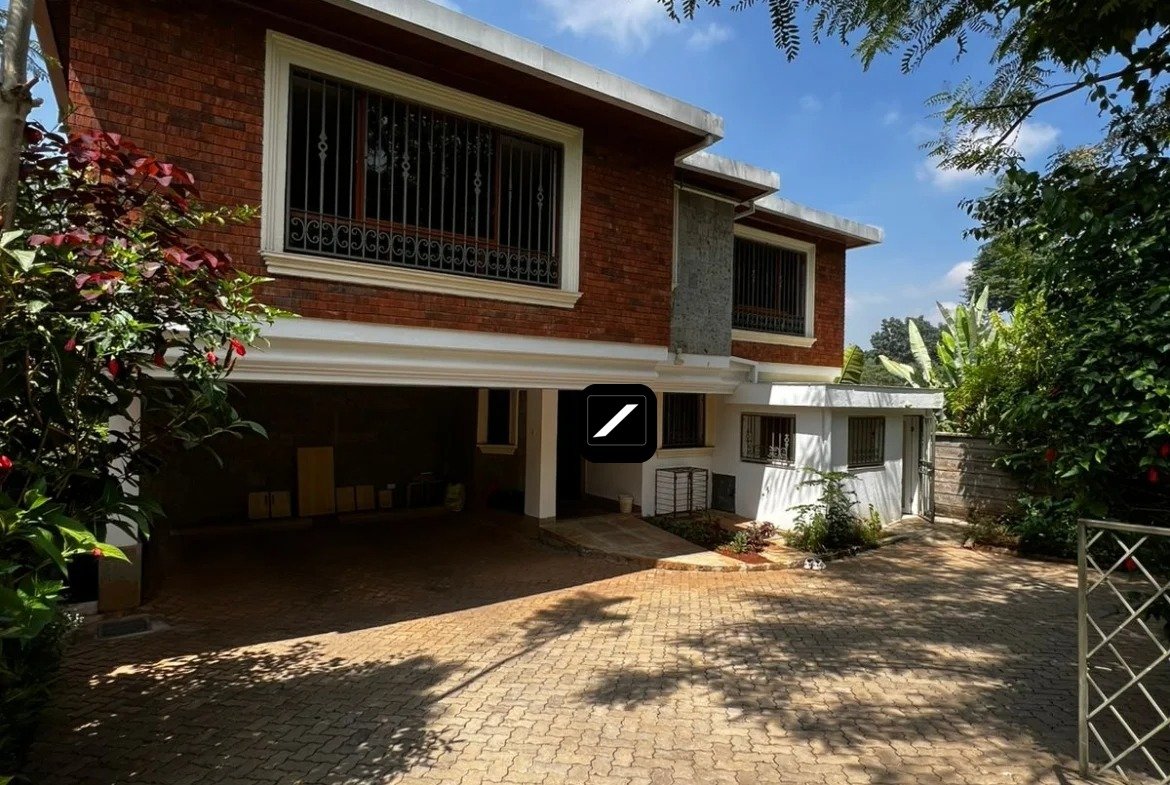 Five Bedroom Townhouse Villa for Sale Nairobi