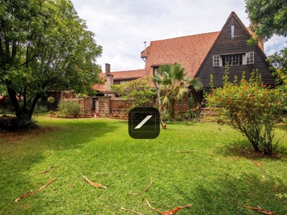 6 Bedroom house for sale in Runda